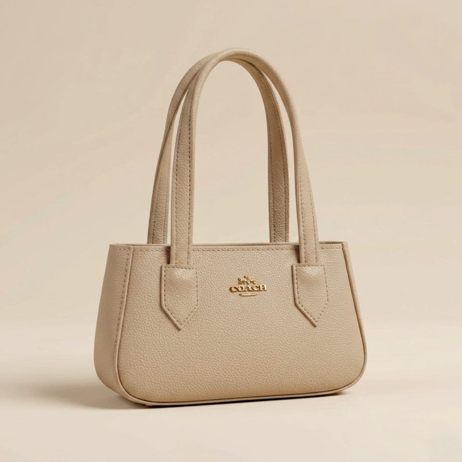Stylish Leather Hand bag for daily use.